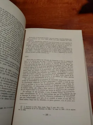 Principios de Derecho Militar Español