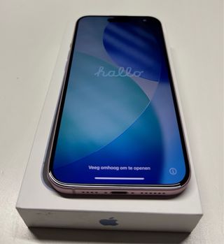 iPhone 15 Plus Rosa + 88% bateria + Accesorios