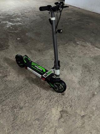 Patinete Eléctrico EcoXtrem M41 TANK