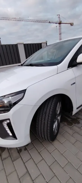 Hyundai IONIQ HEV 1.6 GDI 141 TECNO2018