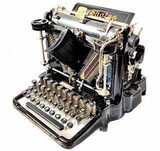 Máquina de escribir antigua Sholes Visible