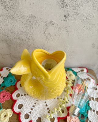 Candeeiro peixe cerâmica amarelo
