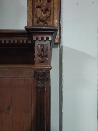 Estantería Nogal Siglo XVII