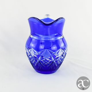 Jarro em Cristal doublé da Bohemia azul-cobalto