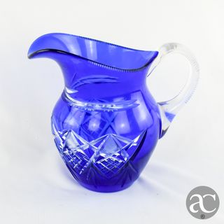 Jarro em Cristal doublé da Bohemia azul-cobalto