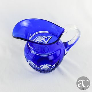 Jarro em Cristal doublé da Bohemia azul-cobalto