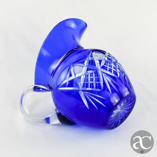 Jarro em Cristal doublé da Bohemia azul-cobalto