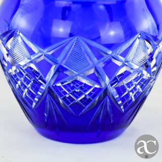 Jarro em Cristal doublé da Bohemia azul-cobalto