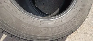 Neumático Bridgestone 205/75/16C 110/108R