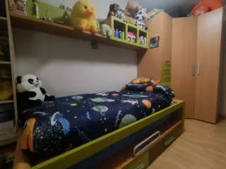 Mueble juvenil con cama, armario y escritorio