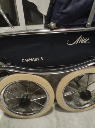 Coche de muñecas antiguo Carnaby's REBAJADO