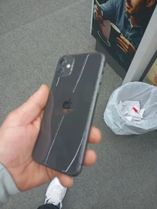 Móvil Negro y Blanco