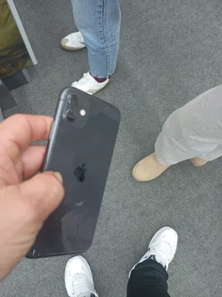 Móvil Negro y Blanco