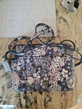 Bolso floral azul y rosa