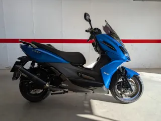 Kymco K-XCT 300i Scooter Azul