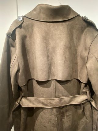 Gabardina Zara efecto ante verde Talla M