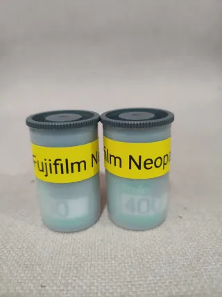 2 Películas Fujifilm Neopan 400 B/N