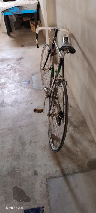 Bicicleta de carretera clásica