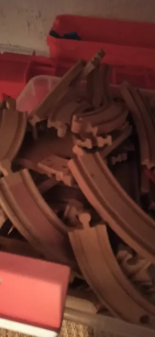 Tren de madera y accesorios