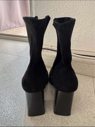 Botines negros tacón