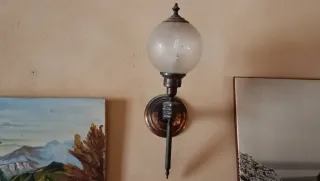 9 Lámparas de pared de 80cm. de largo aprox.