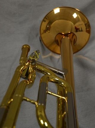 Trombón Yamaha 448G Lacado