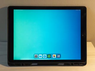 iPad Pro 12.9 256GB Grigio Siderale + Custodia