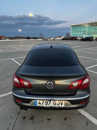 Volkswagen Passat CC 2009