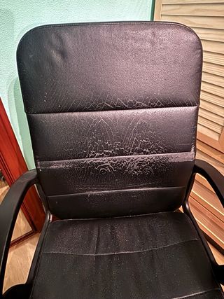 Silla de escritorio negra Ikea