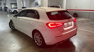 Mercedes-Benz Clase A 2019 blanco 116CV