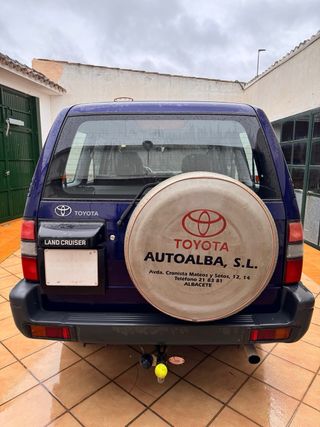 Particular vendo Toyota Land Cruiser 1997