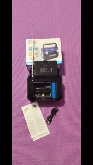 Radio Friendly X-125BTA FM/AM/SW USB/TF