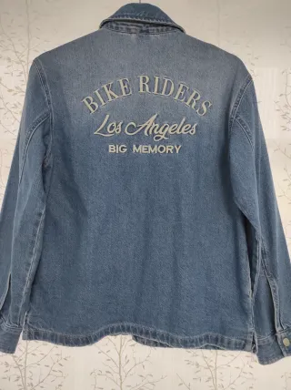 Sobrecamisa vaquera con bordado