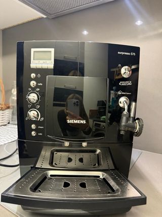 Cafetera Siemens Negra
