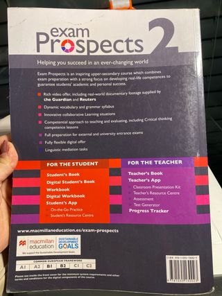 EXAM PROSPECTS 2 Student's book: libro de texto...