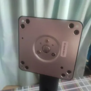 Soporte de monitor trípode