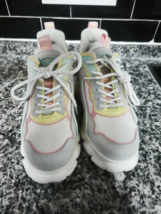 Zapatillas Buffalo plataforma pastel