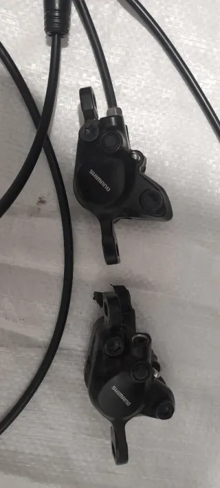 Frenos Shimano MT201