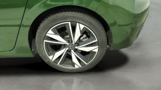 Peugeot 308 PureTech 130 S&S Allure 96 kW (130 CV)