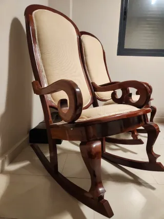 2 Butacas Mecedoras Caoba