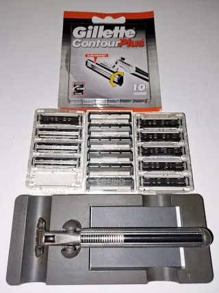 Rasoio Gillette Contour Plus e Ricariche