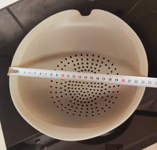 Escurridor de plástico gris