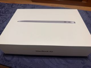 MacBook Air Plata M1 13”