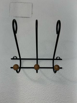 Conjunto de muebles de forja.