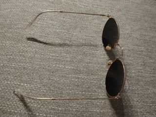 Gafas de sol Ray-Ban Redondas Doradas, modelo 3447