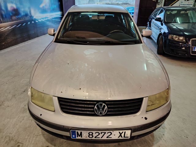 Volkswagen Passat 1999