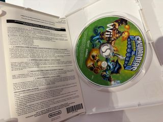 Nintendo Wii U + Controller + Giochi fisici e installati