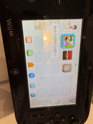 Nintendo Wii U + Controller + Giochi fisici e installati