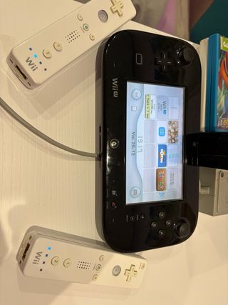 Nintendo Wii U + Controller + Giochi fisici e installati