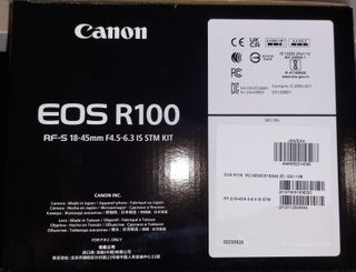 Canon EOS R100 Cámara Digital